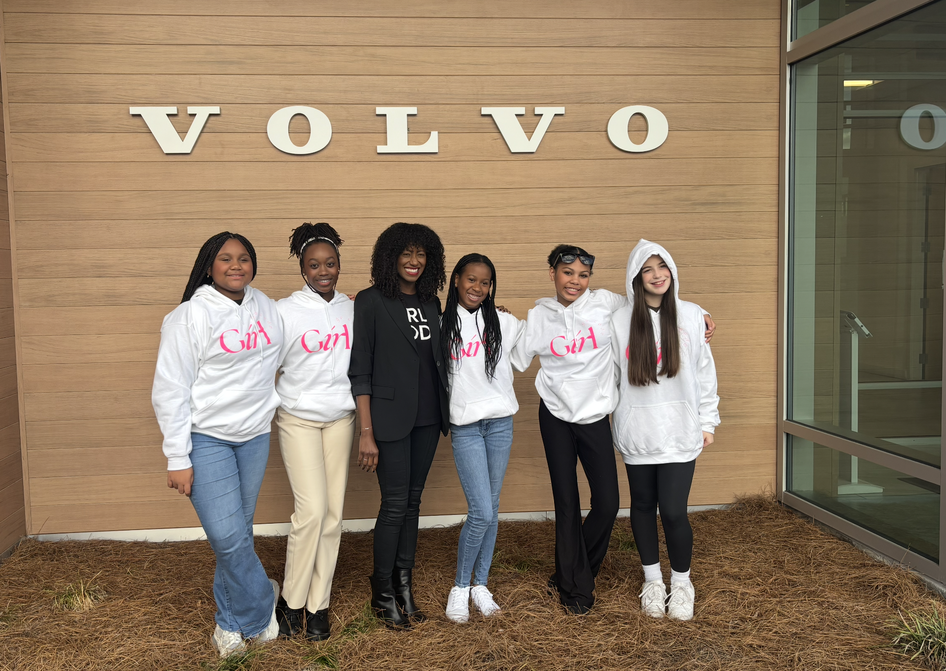 Girl Go Hustle x Girls Who Code Step Into the Future at Volvo’s Innovation Plant